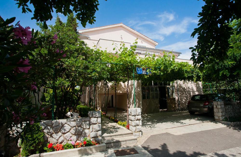Apartments Kraljic Krk Town Exteriör bild
